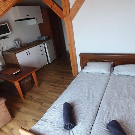 Appartement Kamien Baltyku à Debina  Extérieur photo