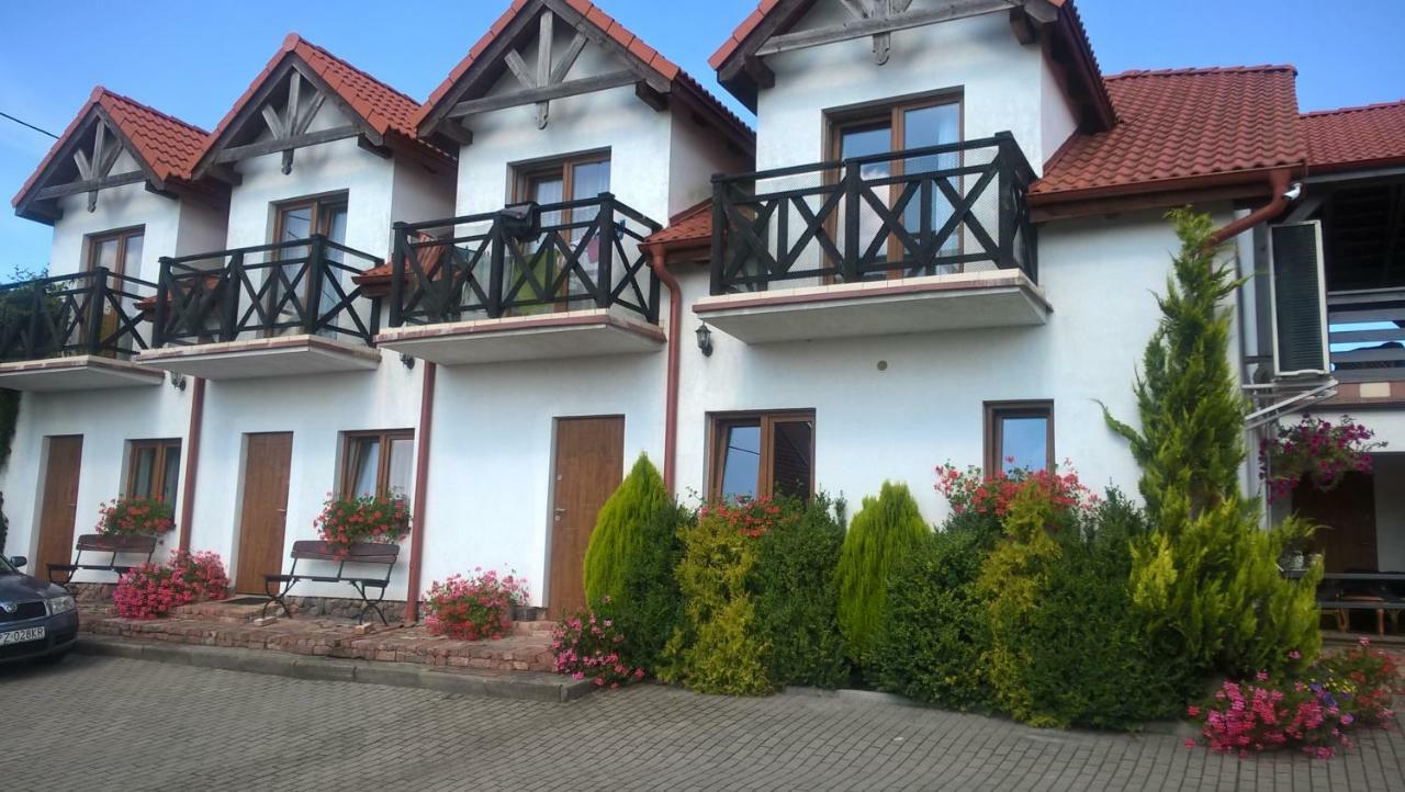 Appartement Kamien Baltyku à Debina  Extérieur photo